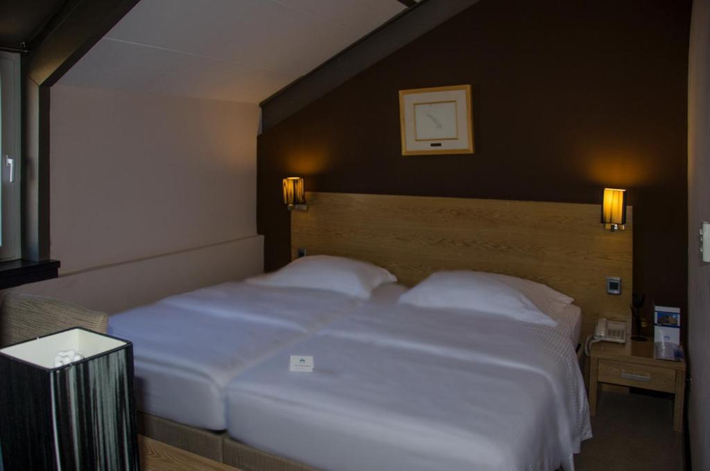 City Hotel Podgorica Habitación foto